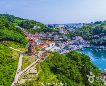 경상 8 (바다와 체험)